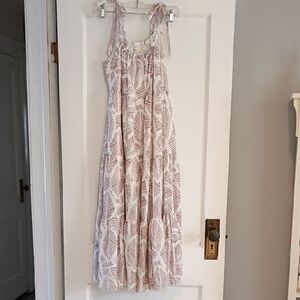Millibon Cream Maxi Dress with Taupe Leaf Print Small
